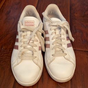 Adidas Cloudfoam Sneakers